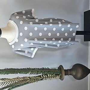 LuLaRoe Liv Gray and Off-white Polka Dot Crew Neck Short Sleeve Tee